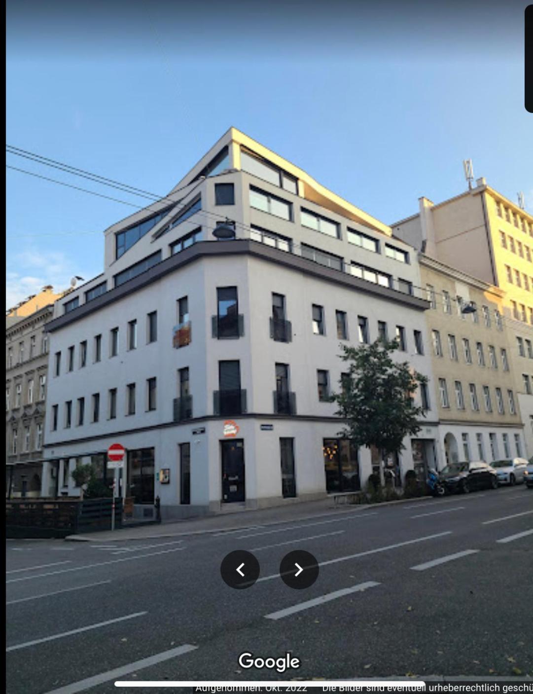 Apartment Urban-style-rooftop-apartment Wien